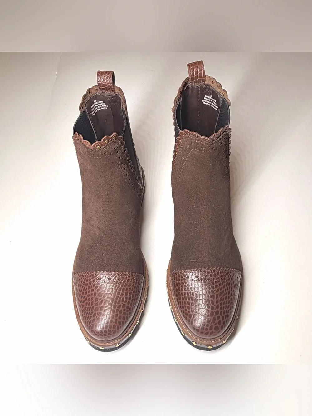 Free People Women’s Atlas Chelsea Boot Chocolate Brown Studded Size- 37 Us 7